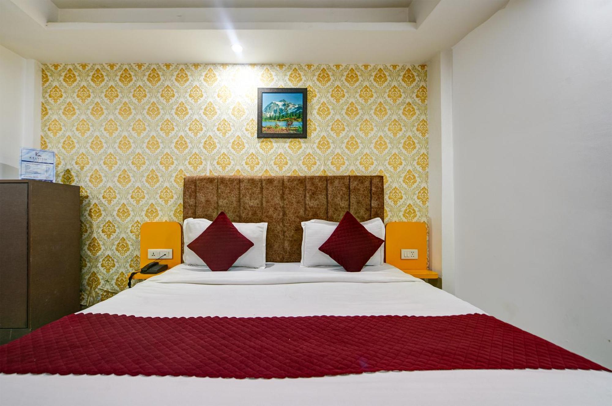Hotel Kelvish Free Airport Pickup Нью-Делі Екстер'єр фото